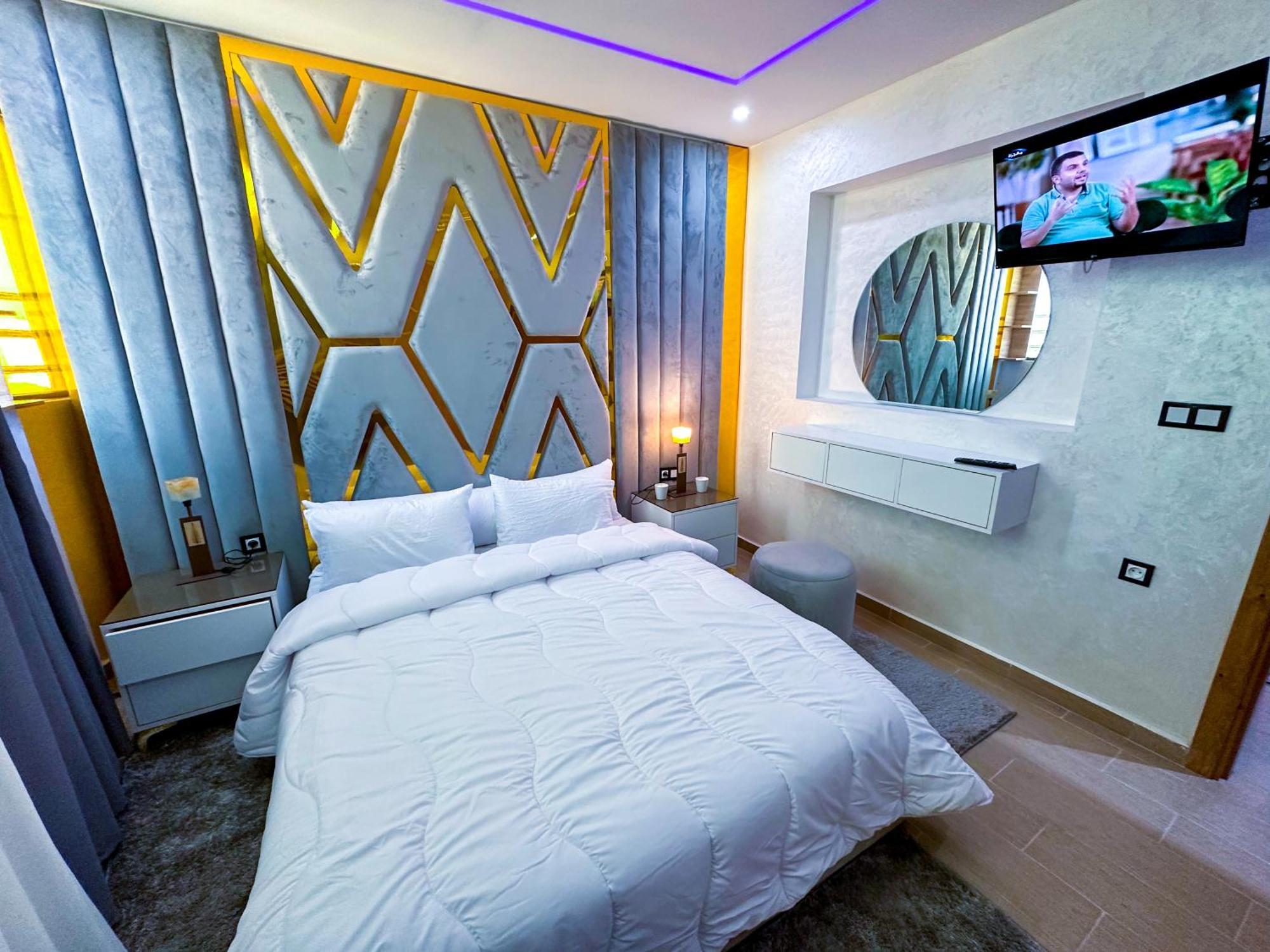 Veluxa - Luxury Holiday Homes - Centric Flat طنجة المظهر الخارجي الصورة