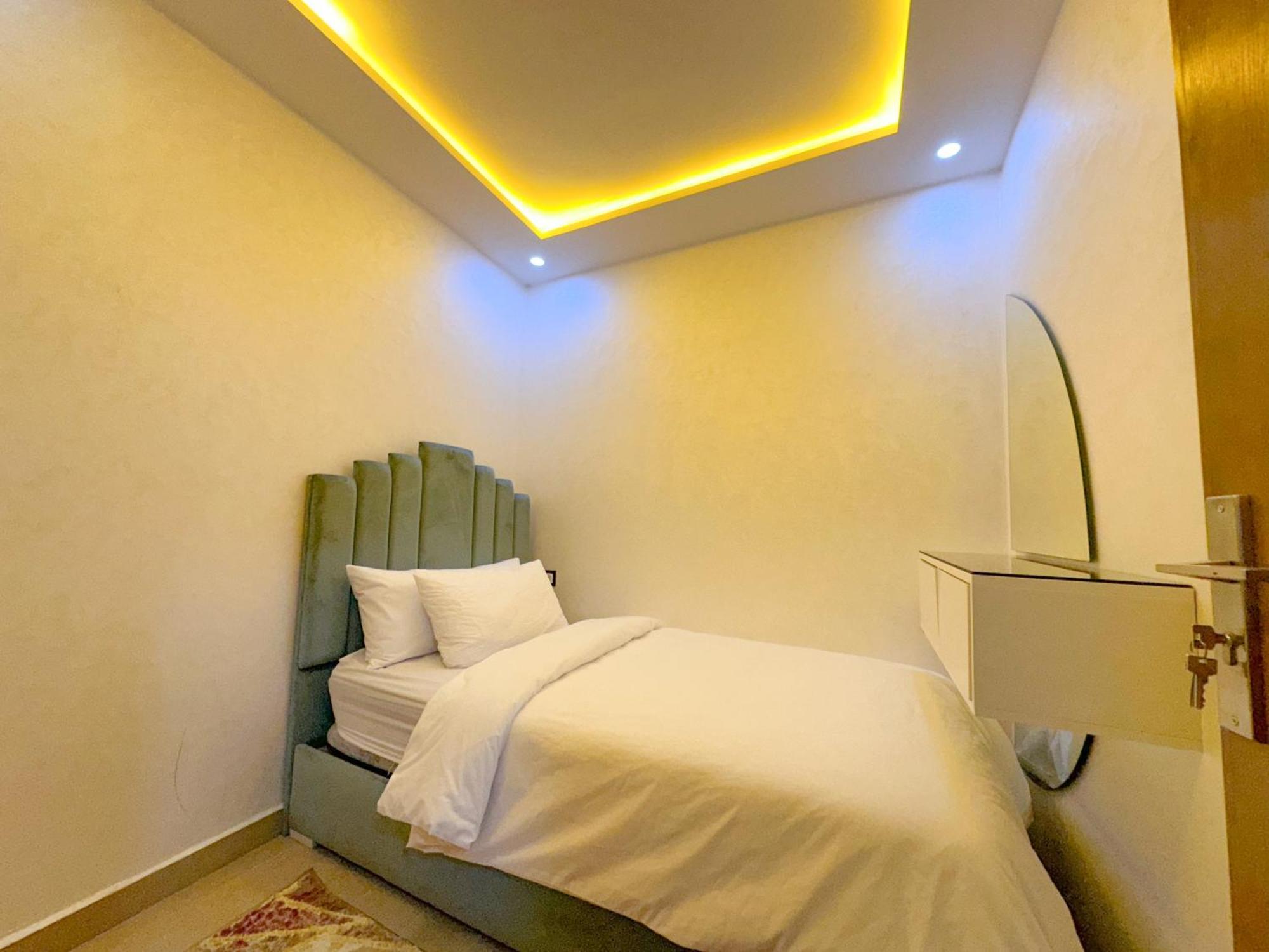 Veluxa - Luxury Holiday Homes - Centric Flat طنجة المظهر الخارجي الصورة