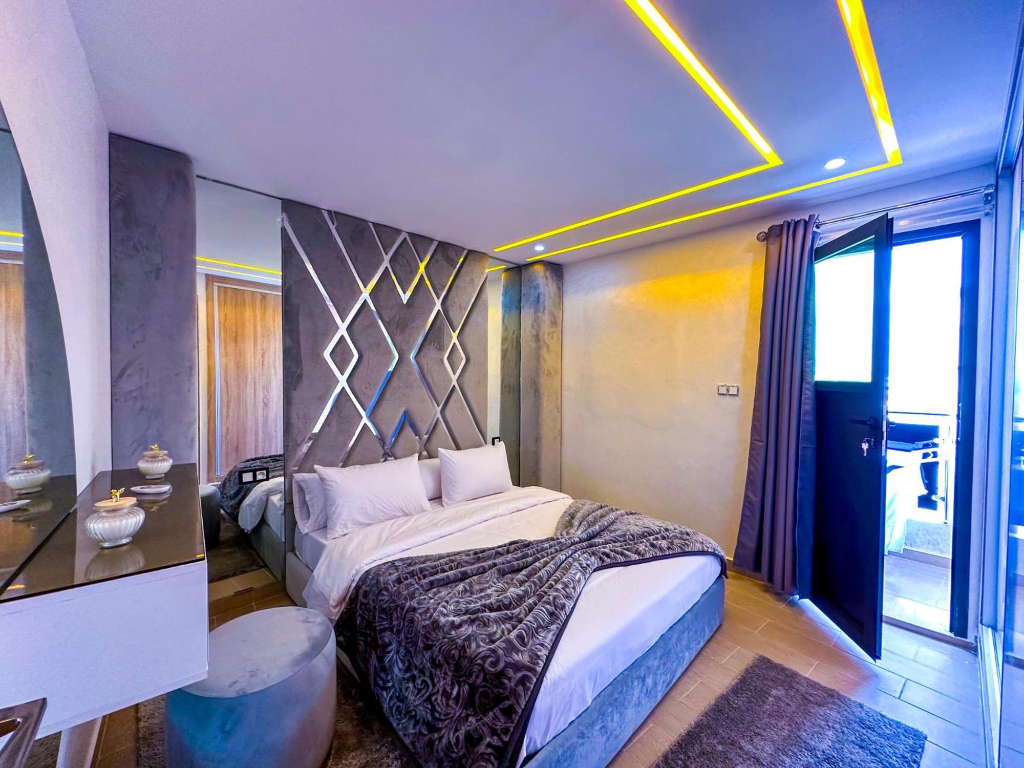 Veluxa - Luxury Holiday Homes - Centric Flat طنجة المظهر الخارجي الصورة